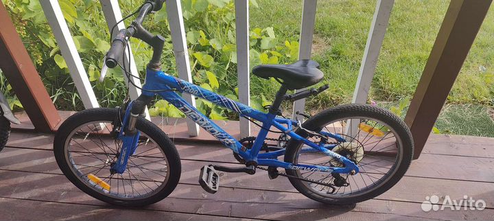 Детский велосипед Dewolf j200
