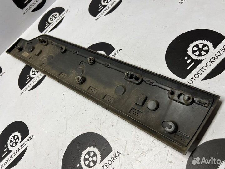 Молдинг на дверь задний левый Volvo Xc90 B4204T26