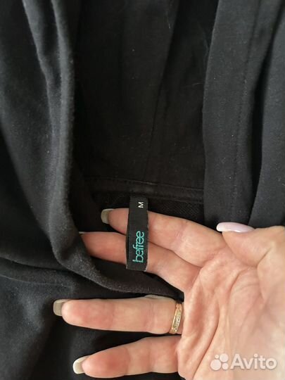 Укороченна толстовка с капюшоном женская Befree M