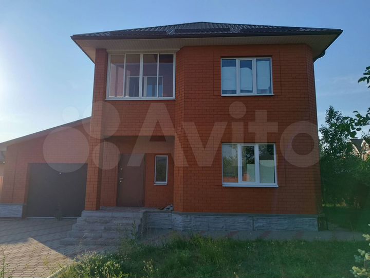 Коттедж 130 м² на участке 8 сот.