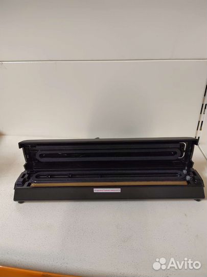 Вакуумный упаковщик Kitfort KT-1507