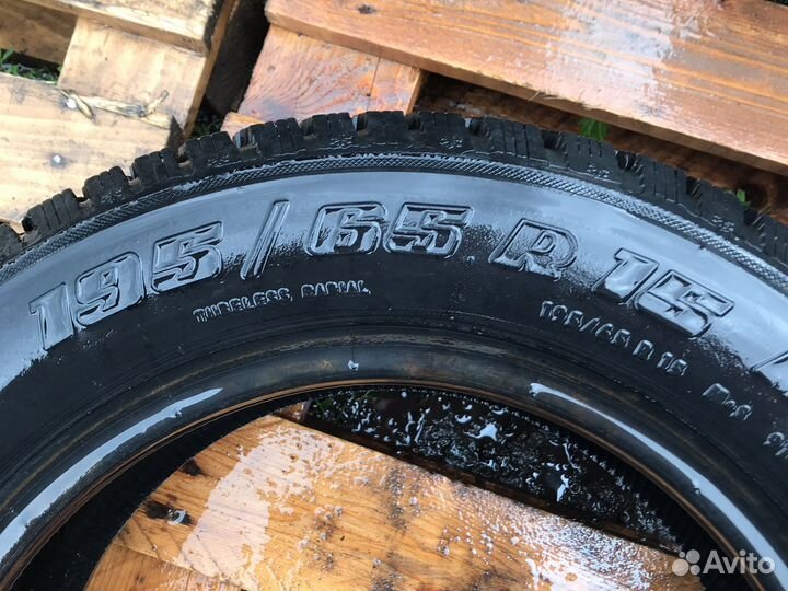 Gislaved Nord Frost II 195/65 R15 91Q