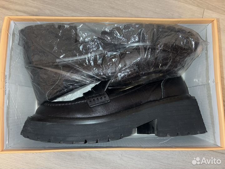Лоферы женские 39 размер натуральная кожа