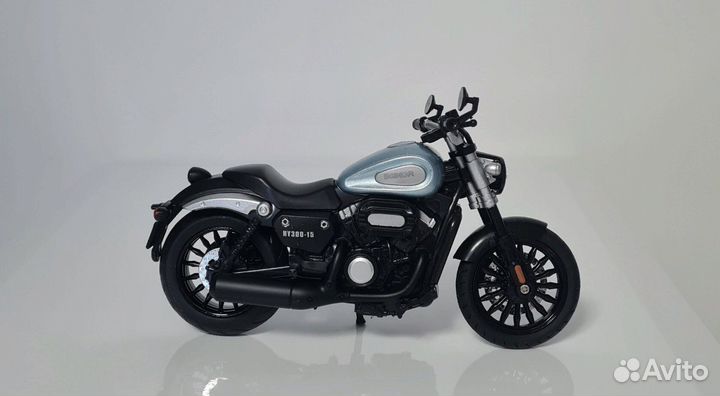 Модель мотоцикла Benda BD300-15