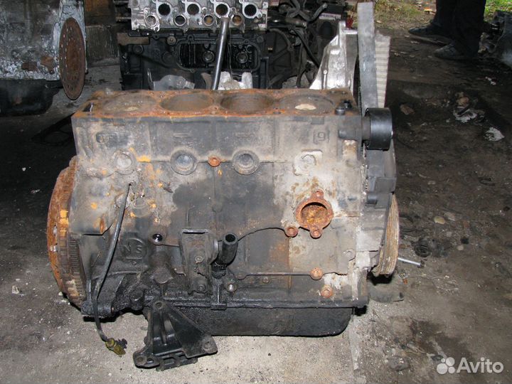 Citroen Fiat Peugeot блок цилиндров гбц 2.0 HDI