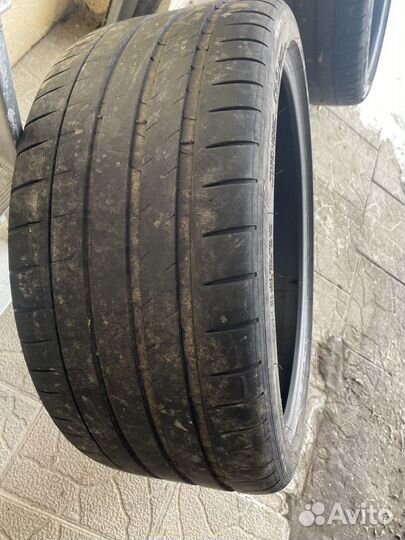 Michelin Pilot Sport 4 255/35 R20 27L