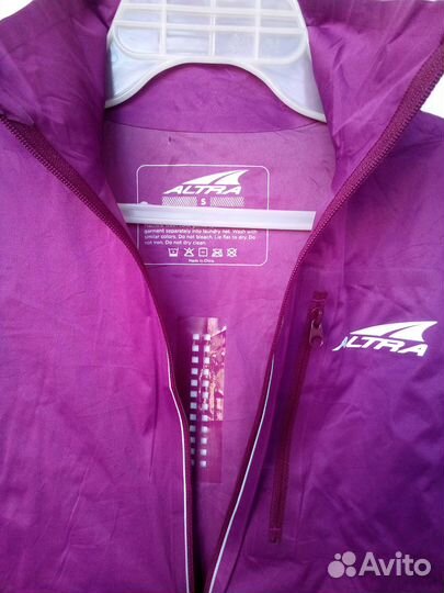 Altra Ветровка жен. Бег (велосипед)
