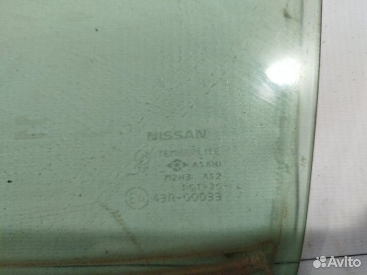 Стекло двери опускное заднее левое Infiniti I35