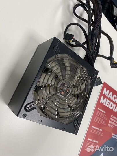 Блок питания 750w hiper m700