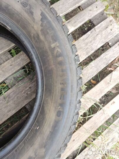 Kumho I'Zen KW22 235/65 R17