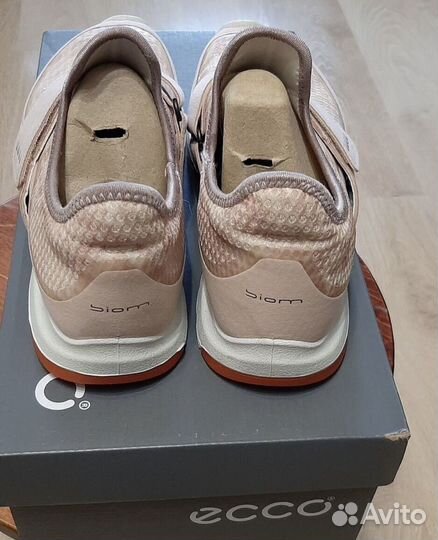 Кроссовки ecco biom 39