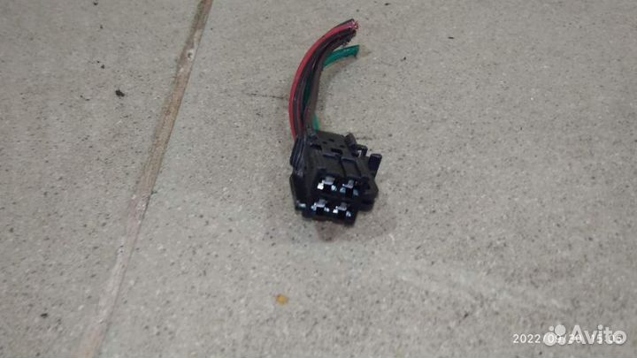 Разъем Mercedes Benz W202 1993-2000 2105457828