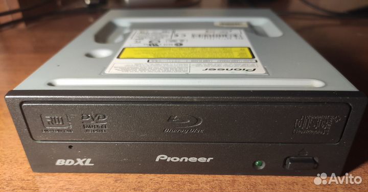 Пишущий Blu-ray привод Pioneer BDR-207EBK