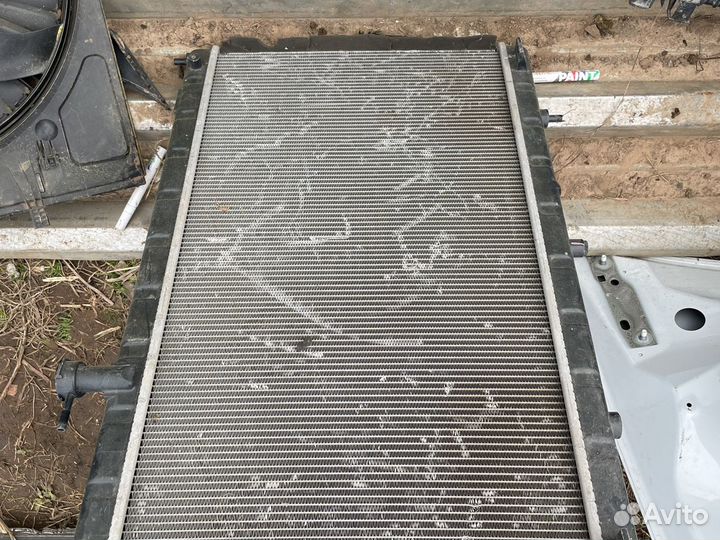 Радиатор охлаждения Nissan x-trail t32