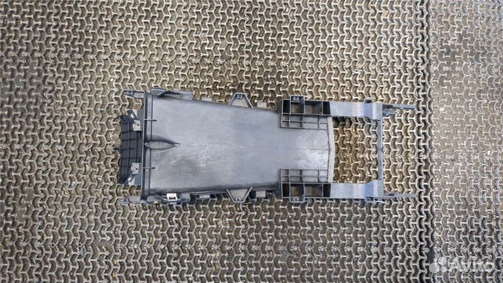 Воздуховод Porsche Taycan 2019 –, 2020