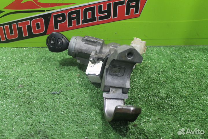 Замок зажигания toyota
