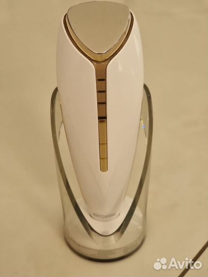 Массажер для лица bork