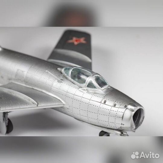 Миг-15 модель самолёта от Zvezda, 1/72,код 7317