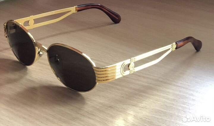 Солнцезащитные очки Италия Von Furstenberg