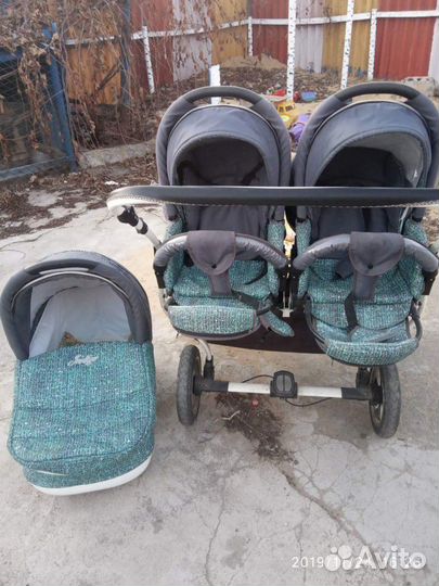 Коляска для двойни