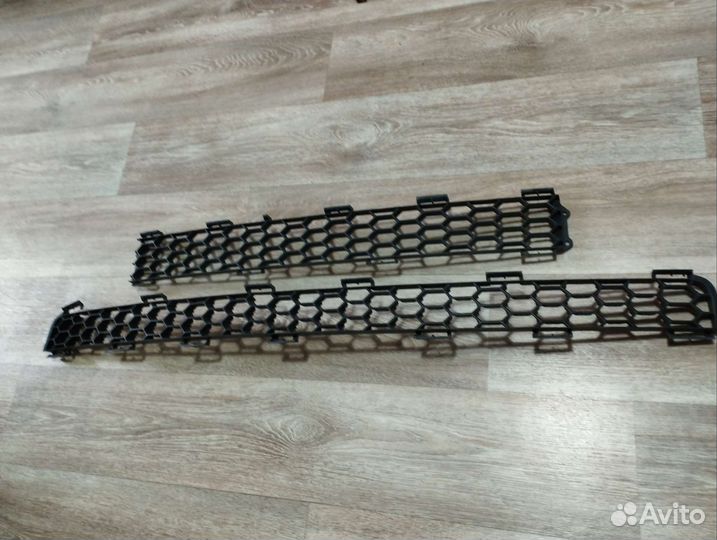 Решётки бампера Toyota bB Scion xb