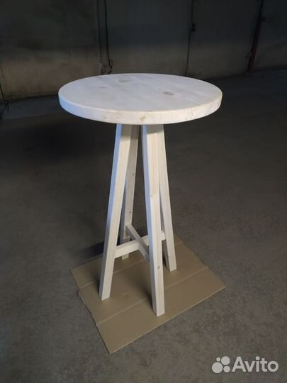 Барный стол