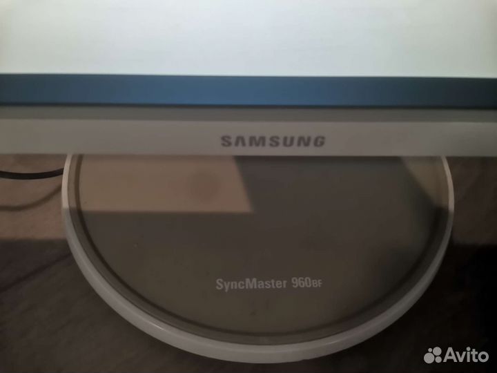 Монитор Samsung 960bf, 75Гц, 1280x1024