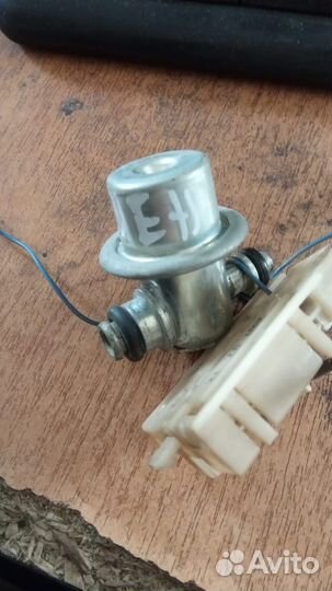 Хендай Акцент 2 Тагаз датчик уровня топлива. клап