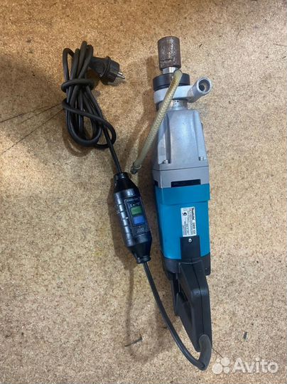 Дрель алмазного сверления Makita