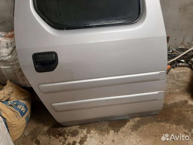 Дверь задняя правая Honda Ridgeline