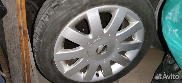 R17 Viatti Brina 215/50, PCD 5x114.3 DIA 64