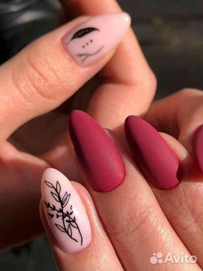 Маникюр с покрытием гель-лаком