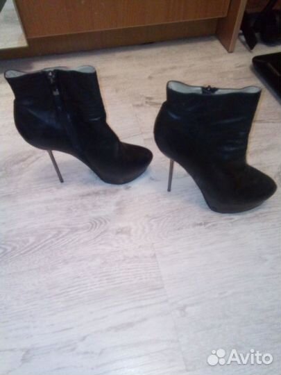 Сапоги женские, кожа (весна-осень) р 40