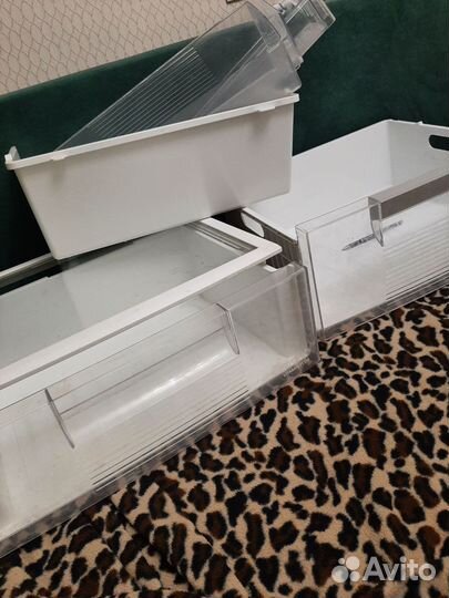 Ящики от холодильника LG
