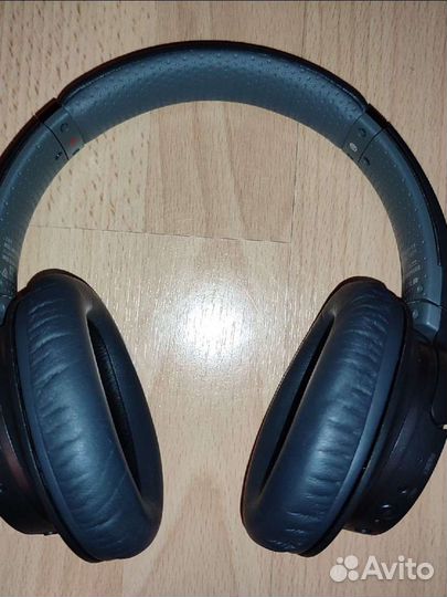 Bluetooth стереогарнитура Sony MDR-ZX770BNB