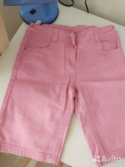 Джинсовые жилет и шорты