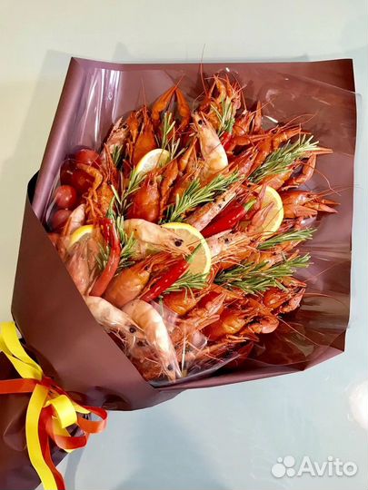 Букет из морепродуктов на 23 февраля