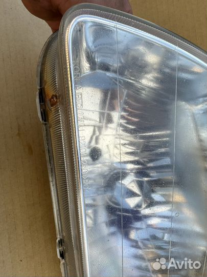 Фара передняя левая Hyundai Accent