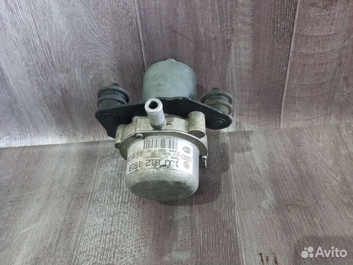 Насос вакуумный VW 1.4 TSI