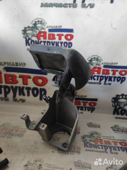 Педаль тормоза Bmw X5 Е53 M62B44TU 4.4L 2000
