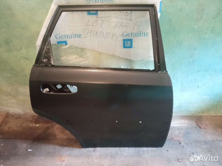 Дверь задняя правая Chevrolet lacetti