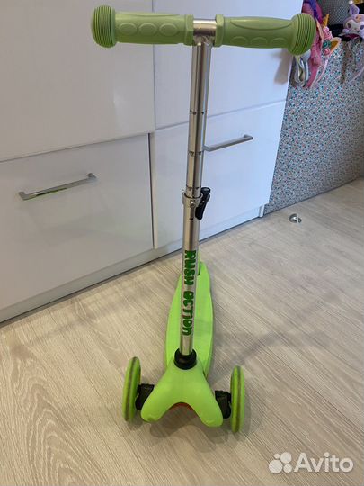 Самокат детский трехколесный