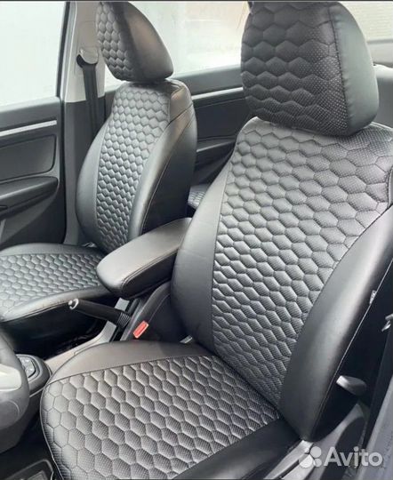 Чехлы LADA Vesta Экокожа соты