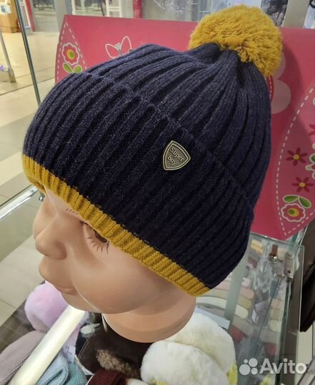 Шапки новые демисезон на мальчика