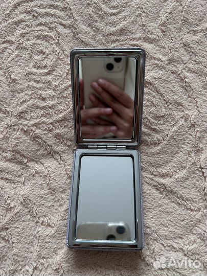 Зеркало карманное