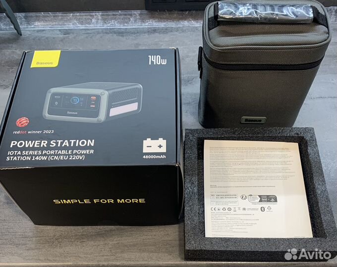 Повербанк (зарядная станция) Baseus