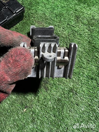 Резистор печки Audi A8 D3