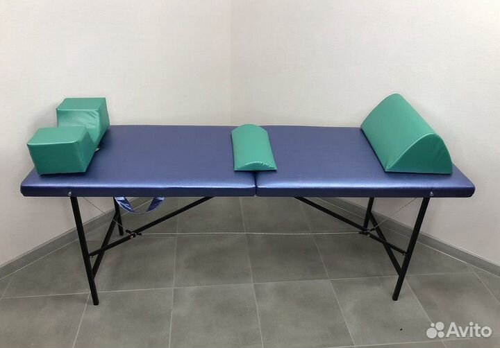 Массажный стол