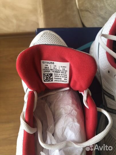 Кроссовки мужские asics 41р