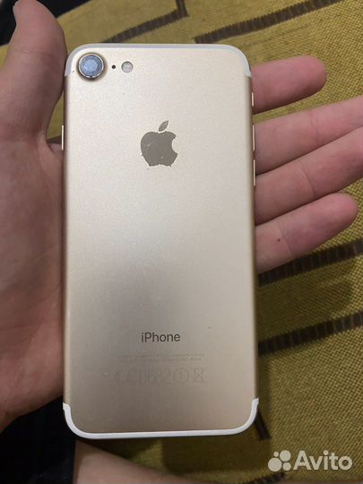 Телефон iPhone 7 32gb